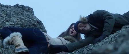 Оцепенелый (2015)