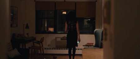 Бегущая от реальности (2016)