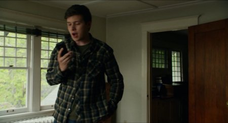 Быть Чарли (2015)