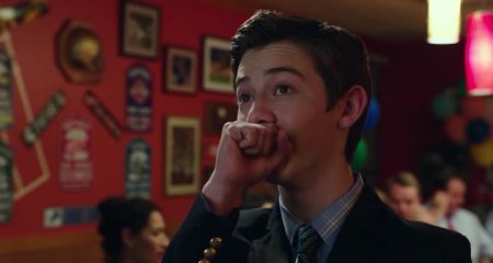 Почему он? (2016)