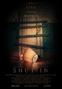 Фильм Взаперти (2022)